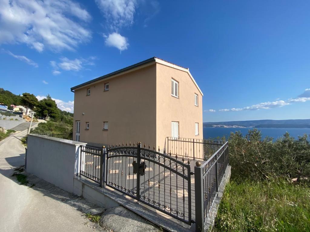 Panorama Apartment Jakov Omiš Esterno foto
